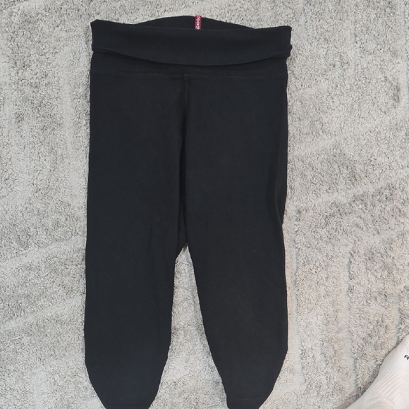 Hard Tail Black CAPRIS! - Picture 1 of 5